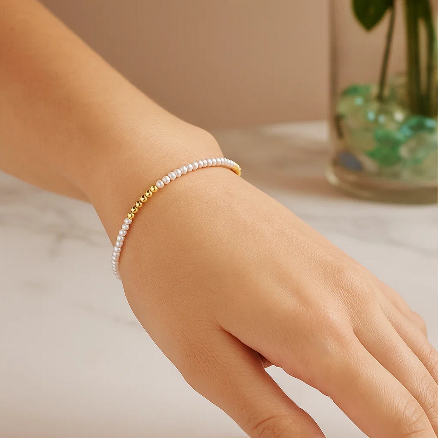 14k Yellow Gold High Polish Freshwater Pearl Pallina Bead Bracelet (2.00 mm) - Image 5