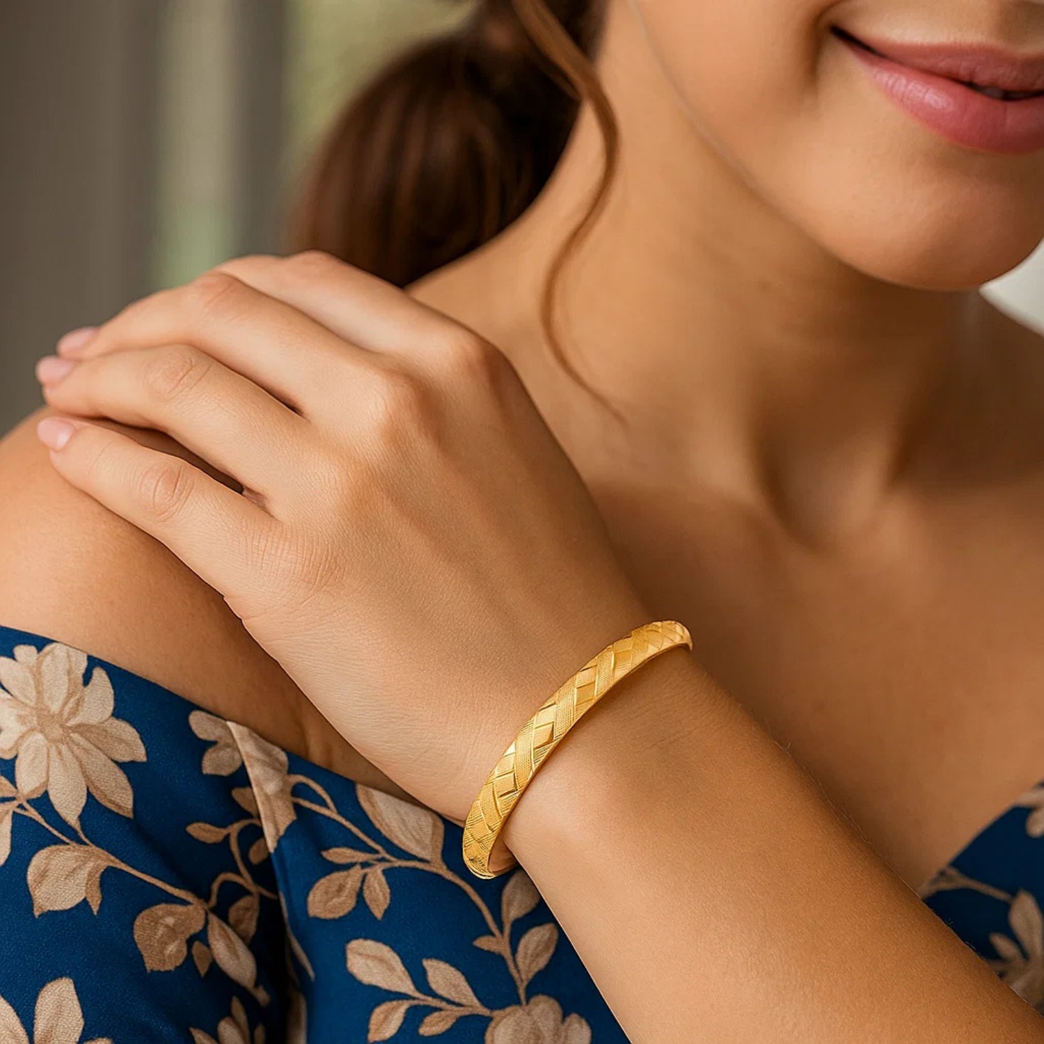 14k Yellow Gold Domed Bangle with a Weave Motif (6.00 mm) - Image 4