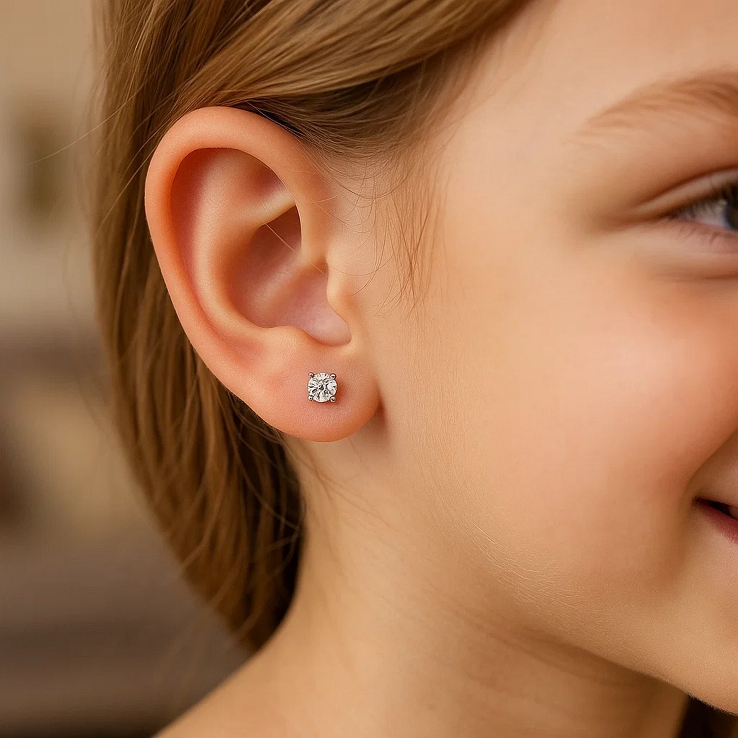 Sterling Silver Faceted White Cubic Zirconia Stud Earrings(3mm) - Image 4