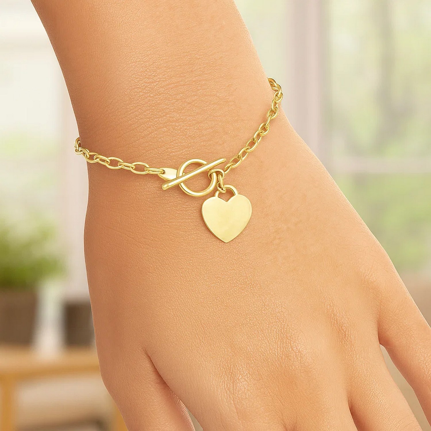 Toggle Bracelet with Heart Charm in 14k Yellow Gold (4.80 mm) - Image 8