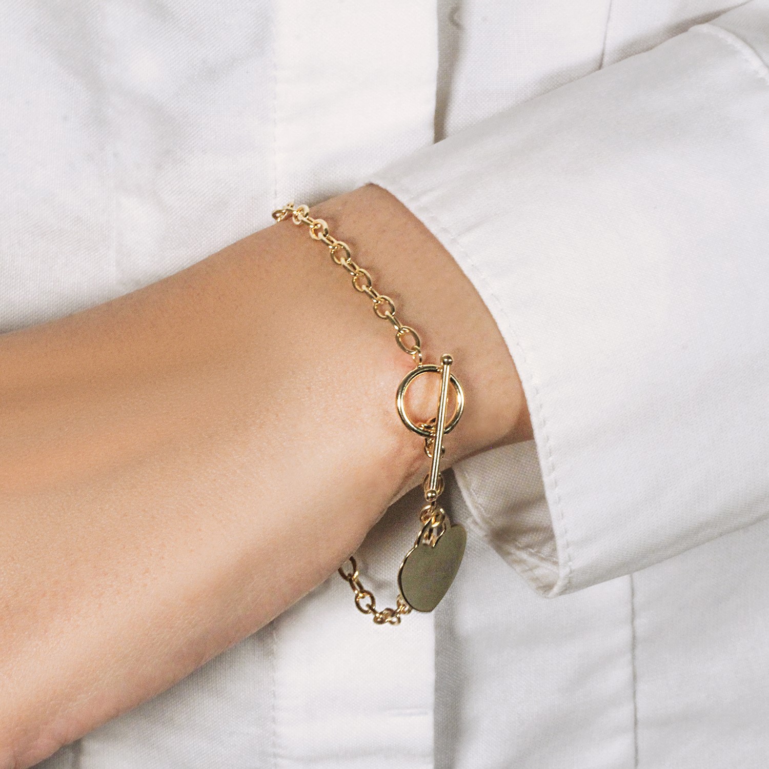 Toggle Bracelet with Heart Charm in 14k Yellow Gold (4.80 mm) - Image 9