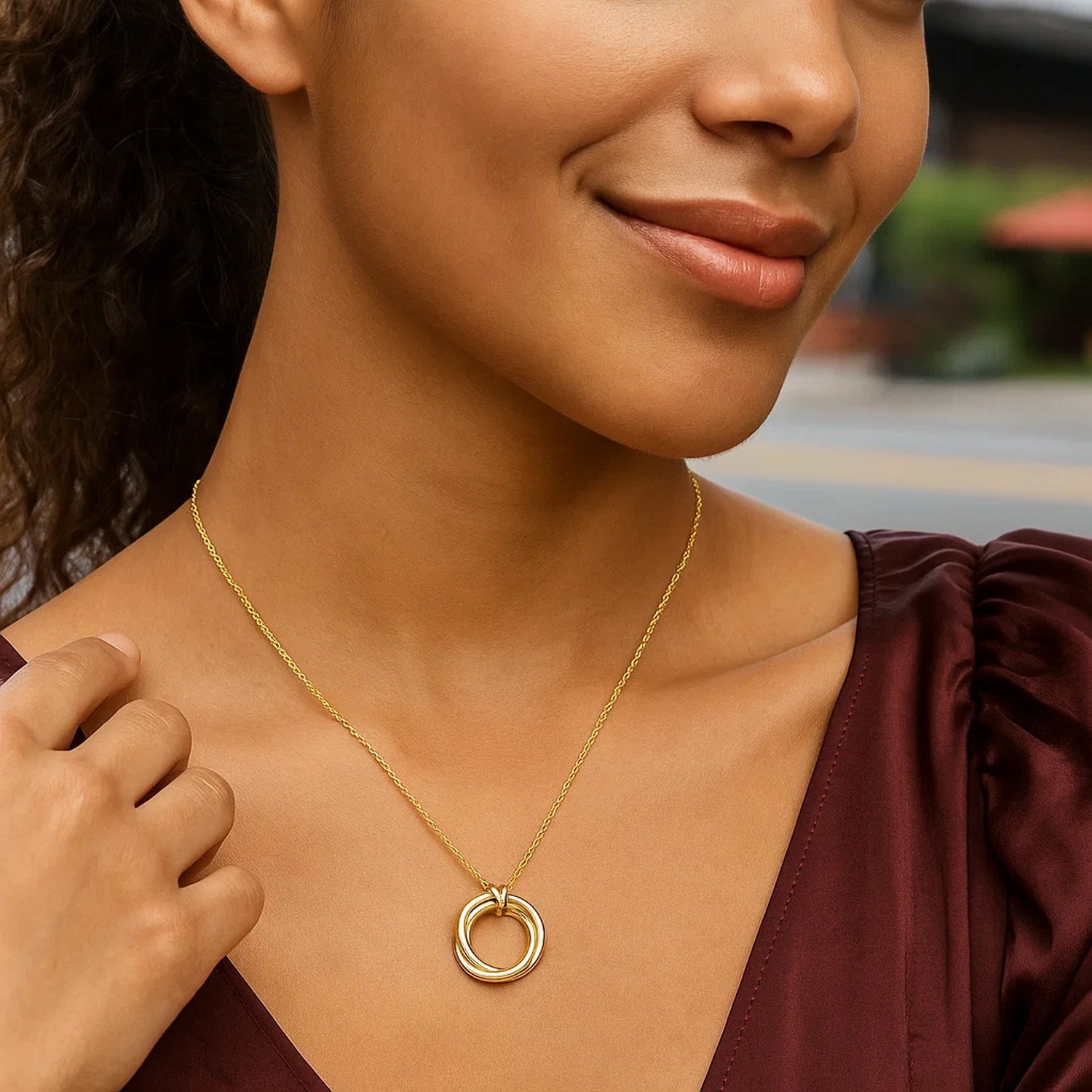 14K Yellow Gold Interlocking Large Trinity Necklace - Image 3