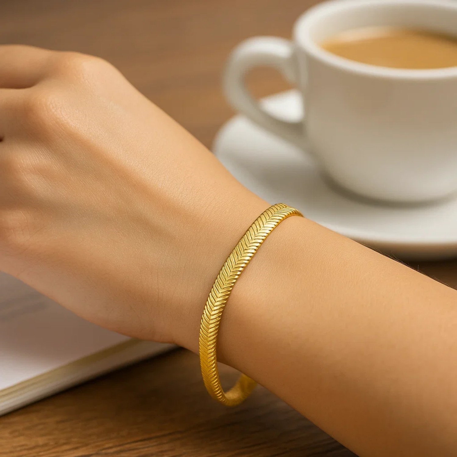 14K Yellow Gold Oval Snake Chain Bracelet (5.30 mm) - Image 4