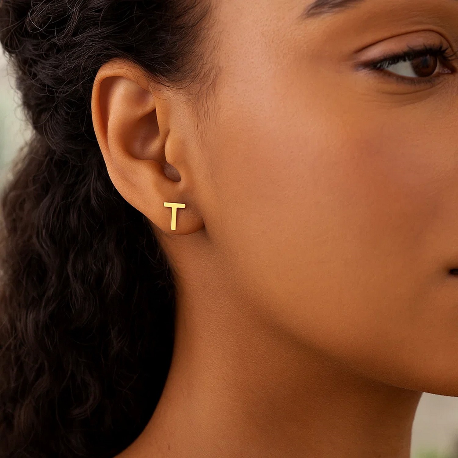 14K Yellow Gold Yours Truly Initial T Stud Earrings - Image 2