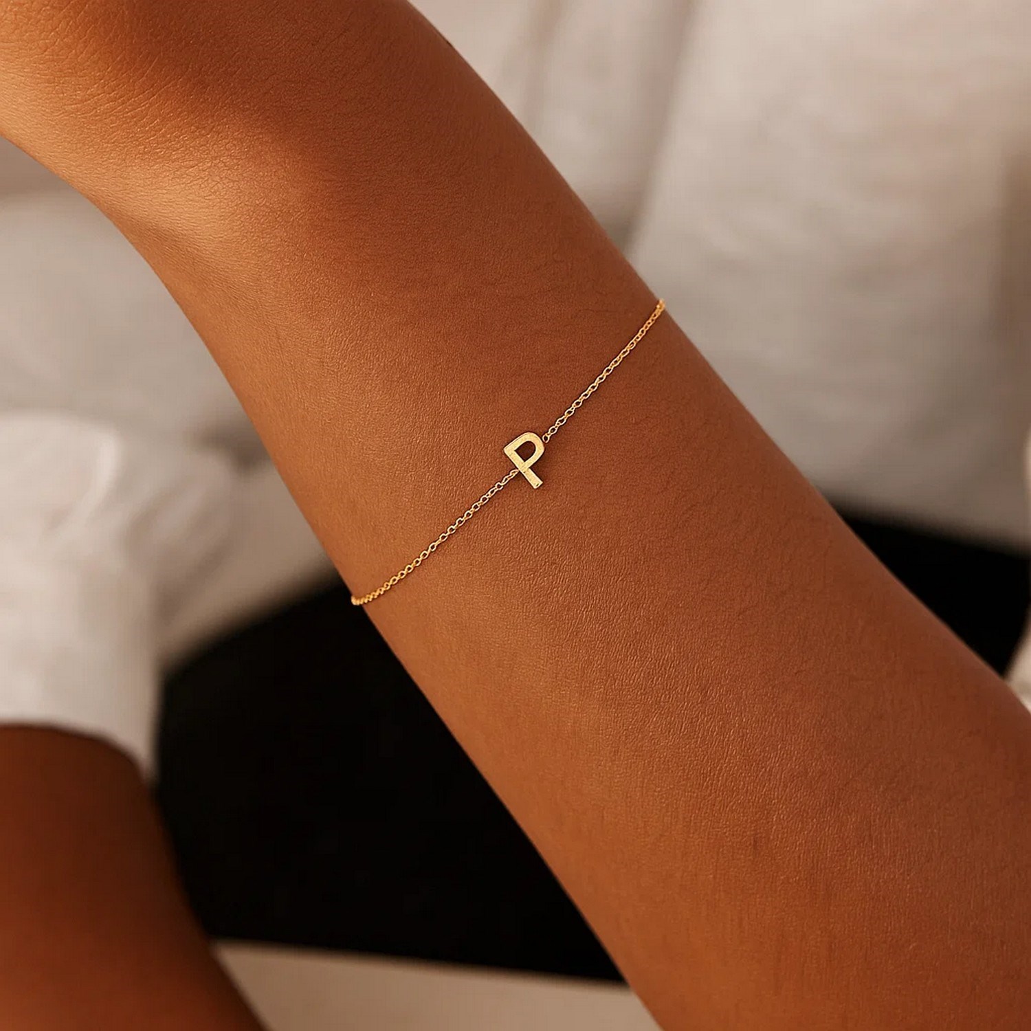 14K Yellow Gold Mini Initial P Bracelet - Image 8