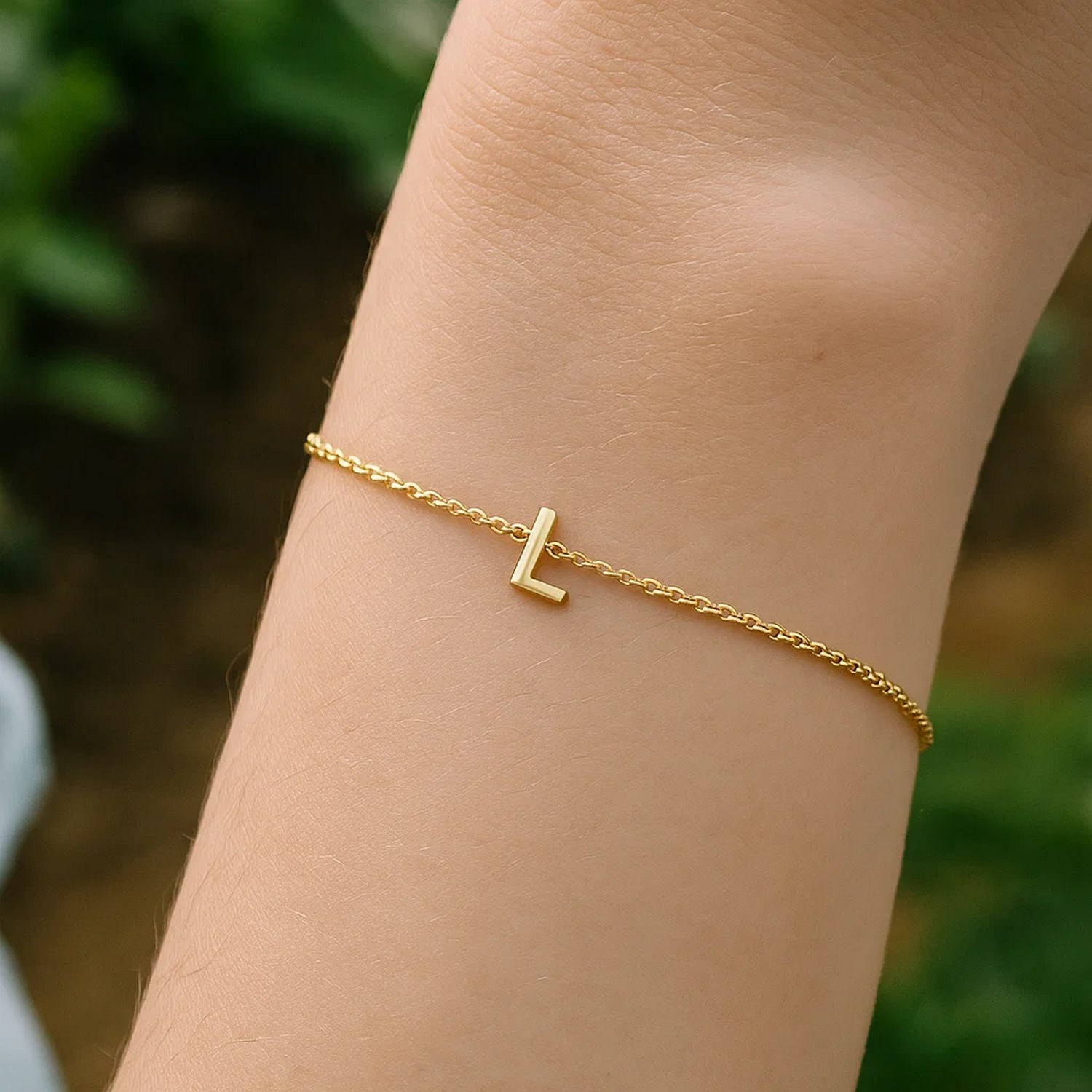 14K Yellow Gold Mini Initial L Bracelet - Image 7