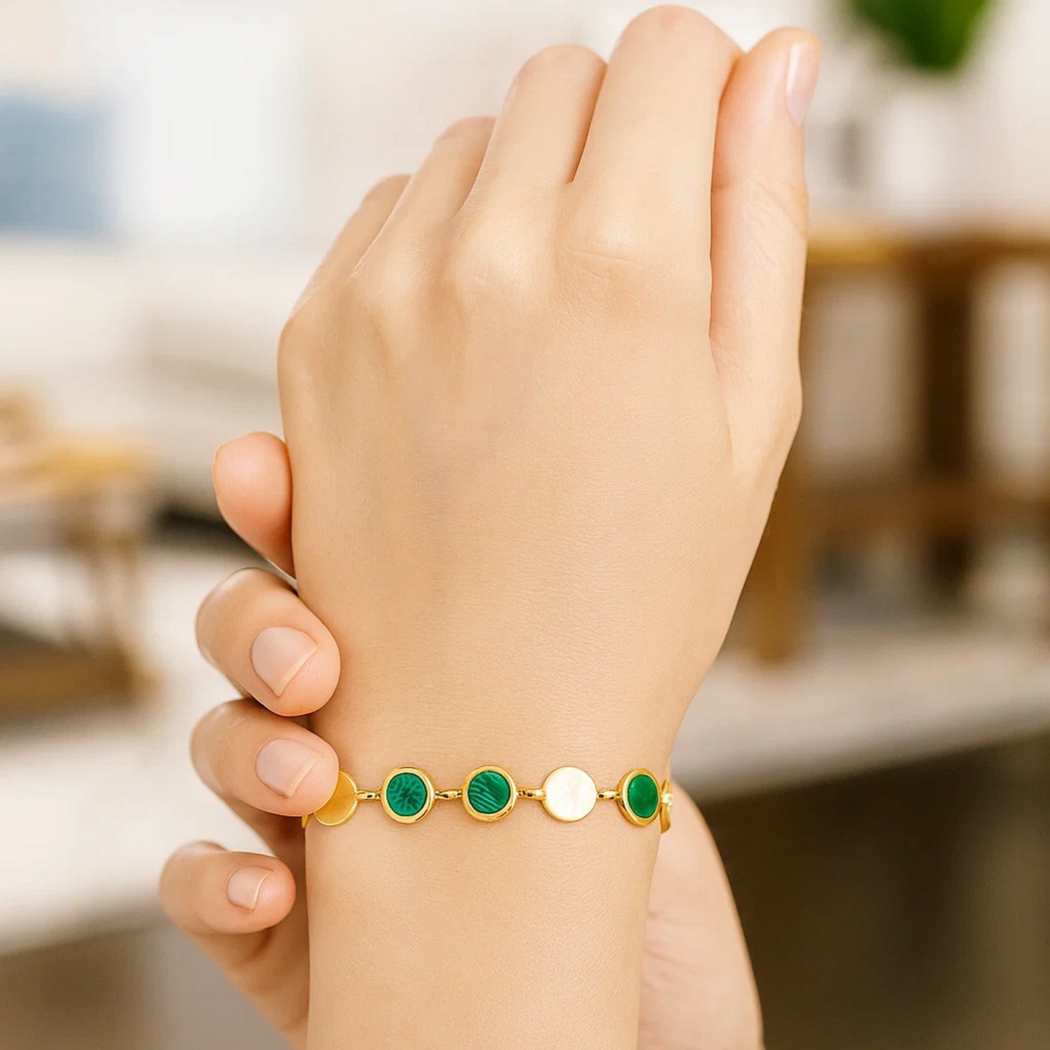 Malachite Gem Alternating Bracelet in 14K Yellow Gold (5.00 mm) - Image 7