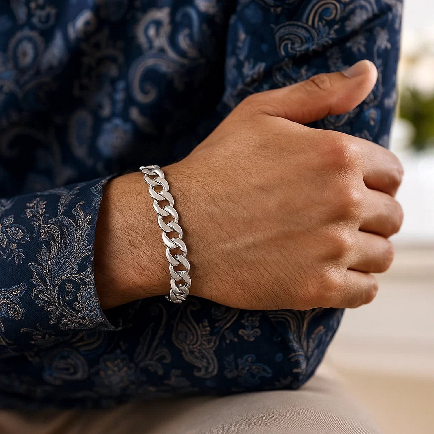 Rhodium Plated Sterling Silver Curb Style Bracelet (7.20 mm) - Image 5