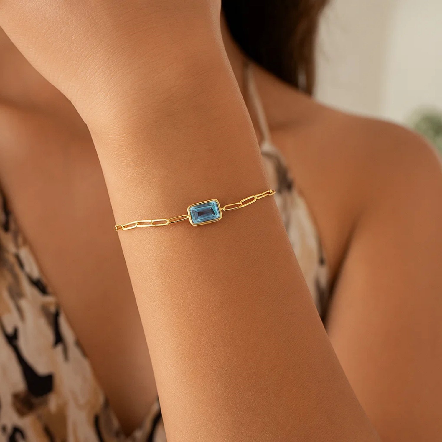 14K Yellow Gold Blue Topaz Paperclip Bracelet (1.50 mm) - Image 3