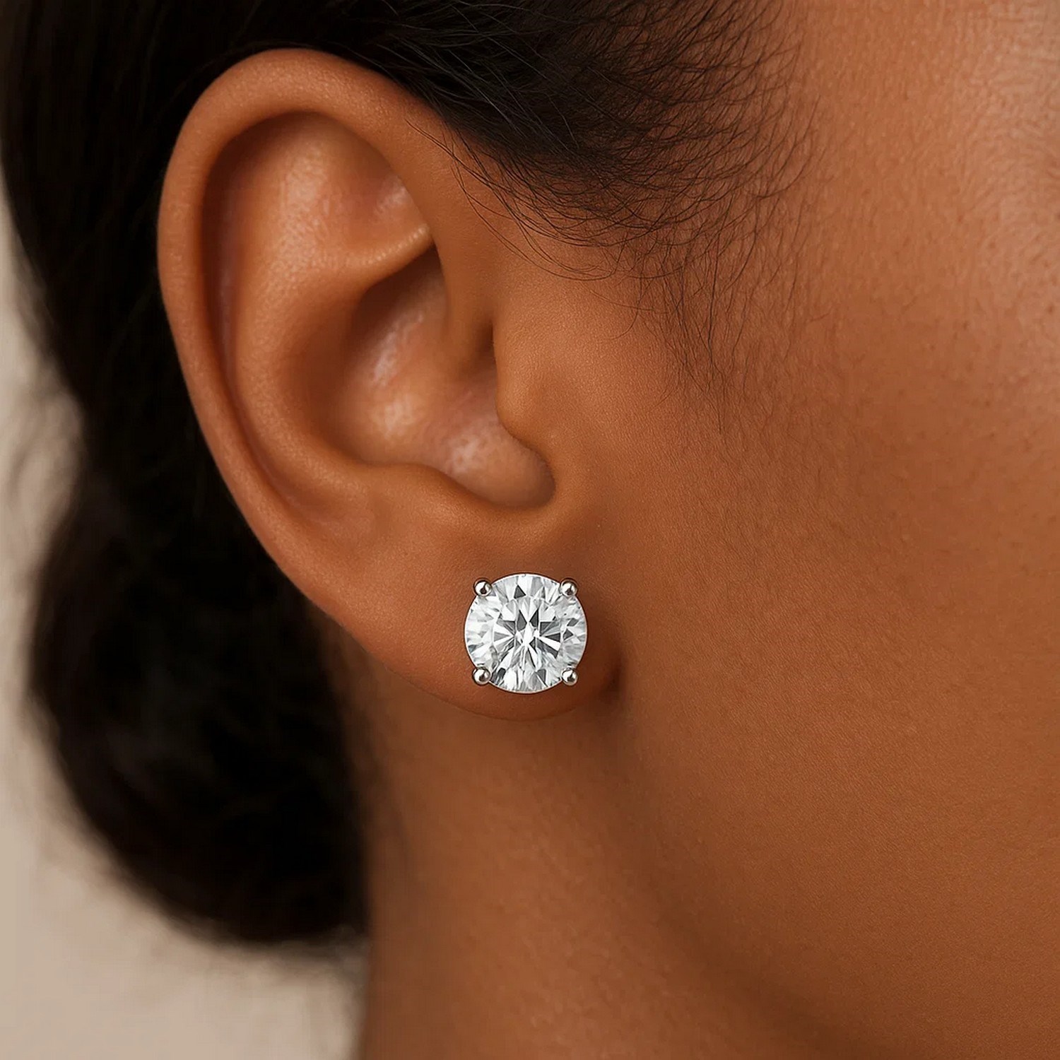 14k White Gold Round CZ Stud Earrings(8mm) - Image 4