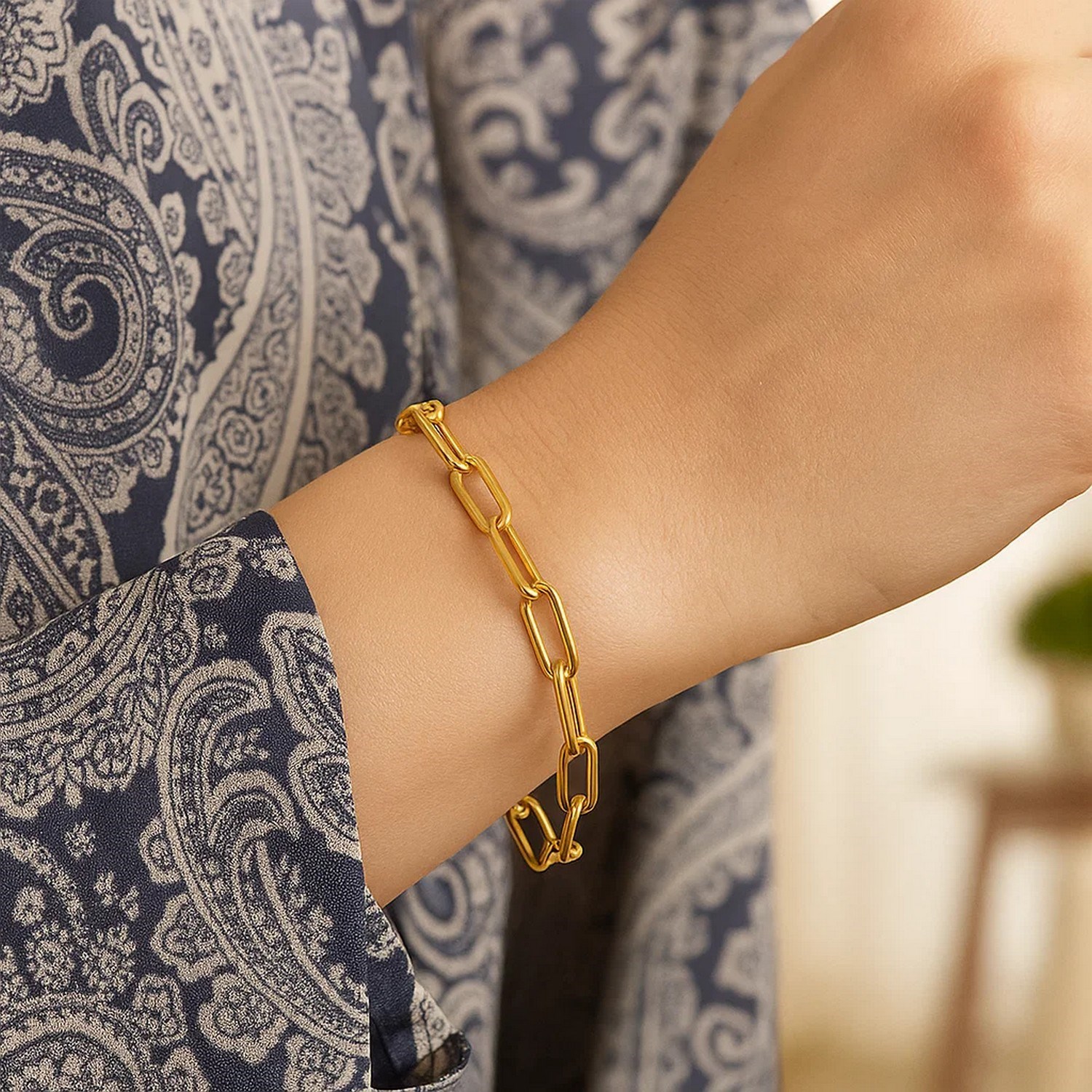 14K Yellow Gold Paperclip Bracelet (4.00 mm) - Image 5