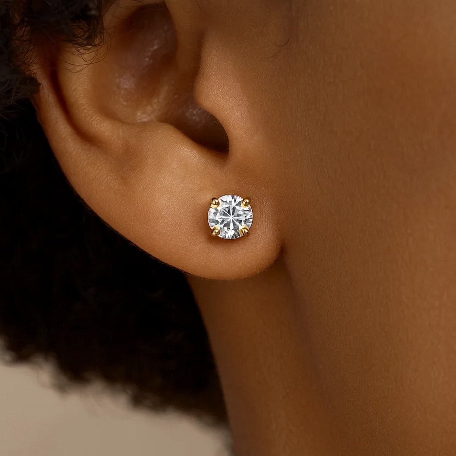 14k Yellow Gold Stud Earrings with White Hue Faceted Cubic Zirconia(5mm) - Image 4