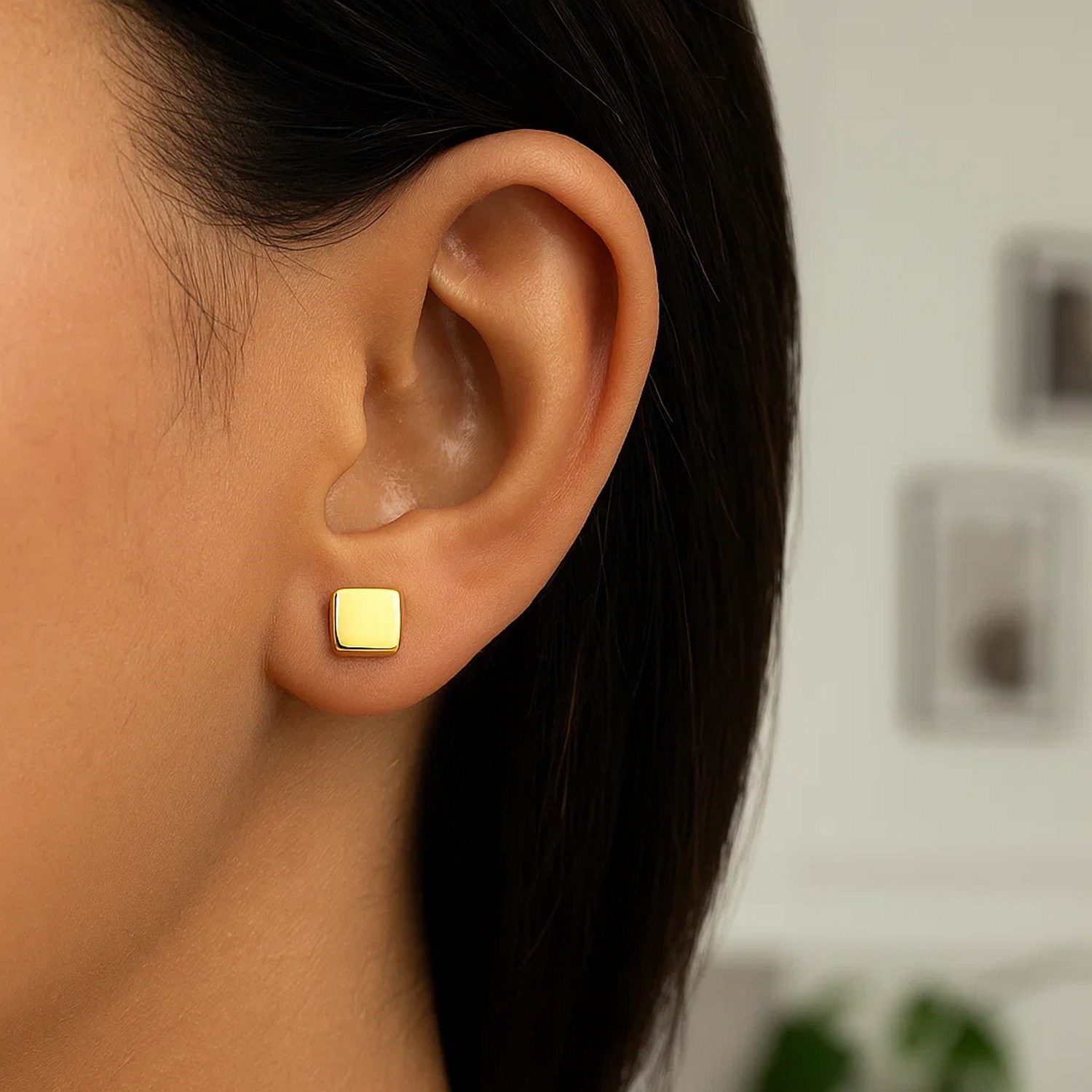 14k Yellow Gold Polished Cube Post Earrings - Image 3
