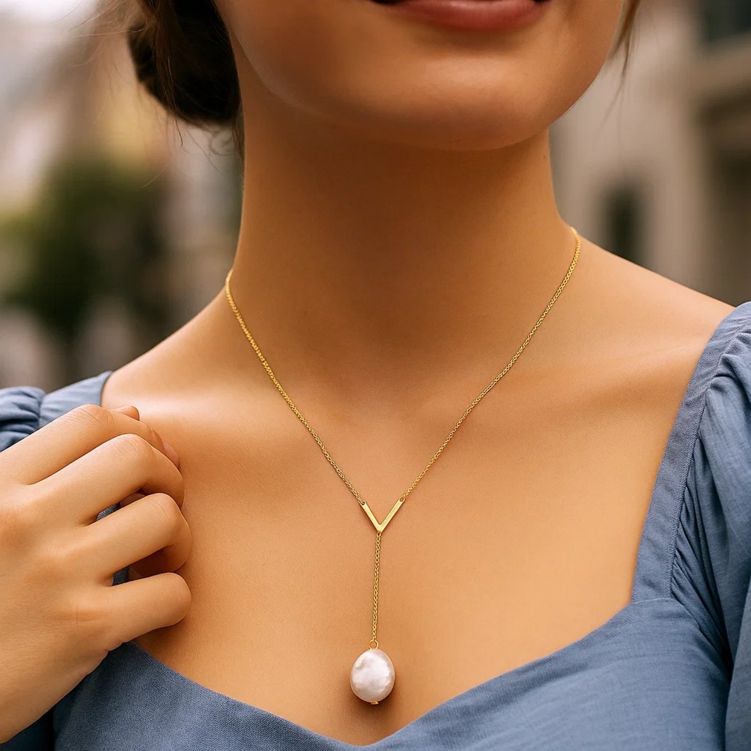 14k Yellow Gold Tesoro Pearl Lariat Necklace - Image 4