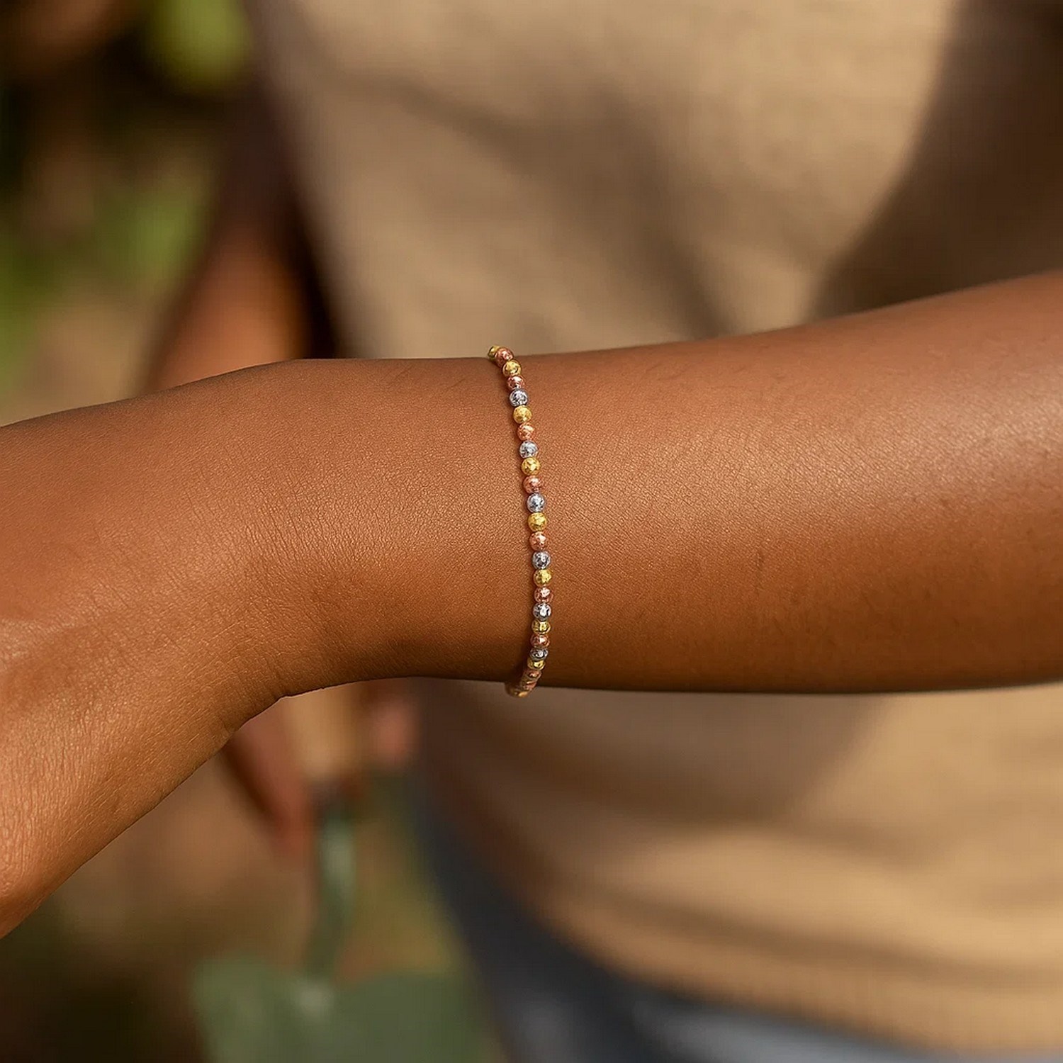 10K Yellow Gold Tricolor Diamond Cut Bead Bracelet - Image 4