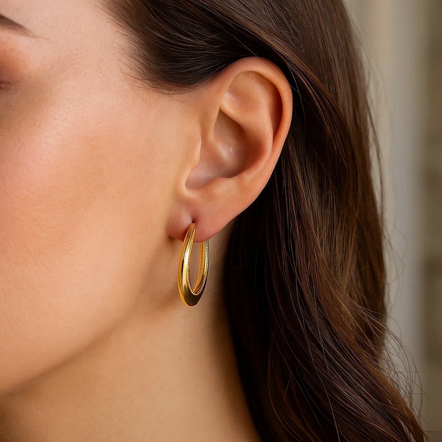 14k Yellow Gold Round Rope Texture Hoop Earrings - Image 2